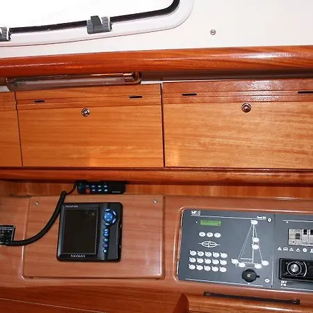 Boat In 船上ホテル スプリト